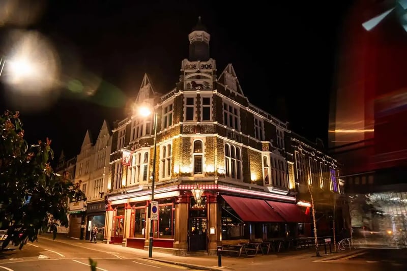 The Red Lion  gallery images - Venues
