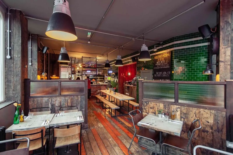 Well Street Pizza  gallery images - Venues