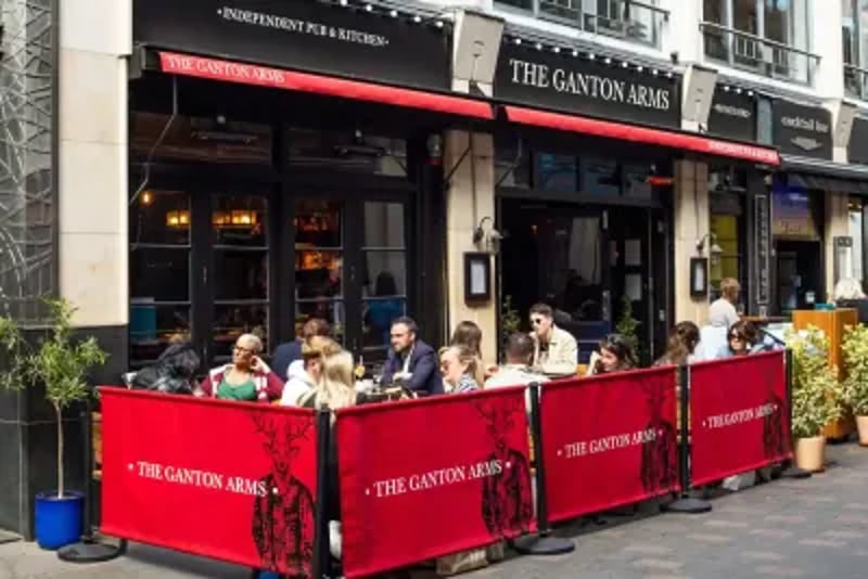 A bustling bar & kitchen located just off Carnaby Street in London’s famous West End. Serving a host of classic lagers and craft beers as well as a premium range of wines and spirits alongside a delicious seasonal food menu.