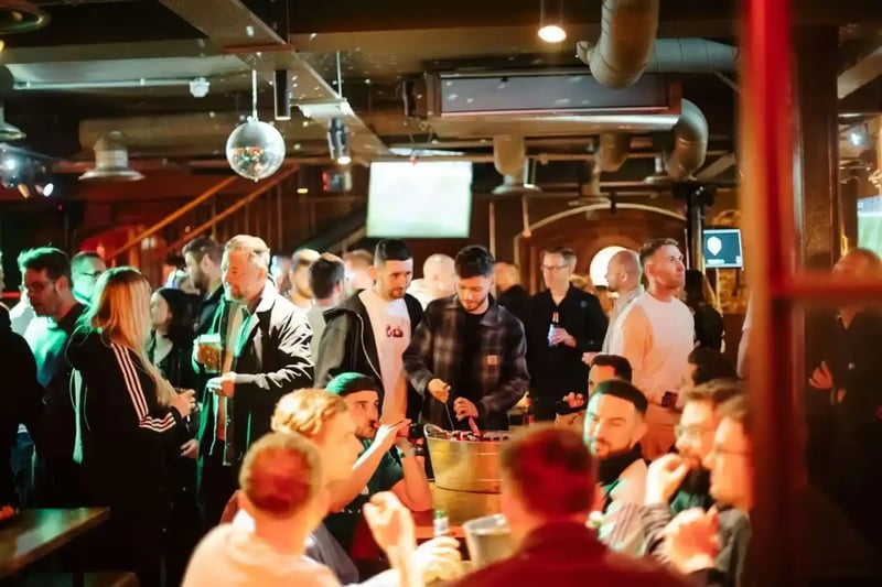Bar Kick  gallery images - Venues