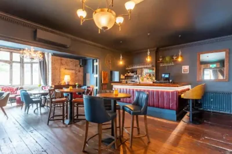 We have space to cater for as little as 10 and as many as 120 people across our pub. Whether you’re planning a birthday, engagement, corporate meeting, wedding reception, or just looking for a spot to enjoy a relaxed catch up with family and friends, our dedicated events team are on hand to guide you through every step of the way.