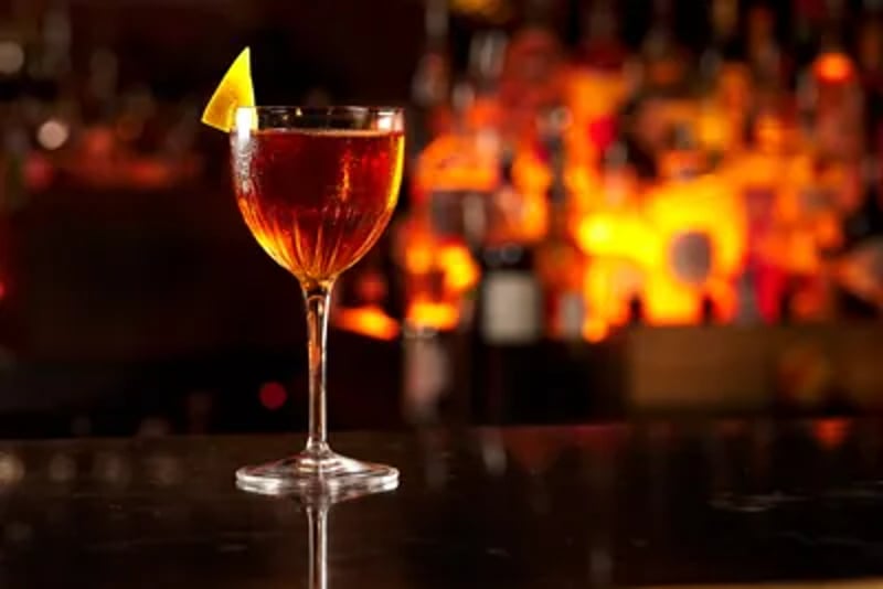 Join us until late in our secret speakeasy - 5cc