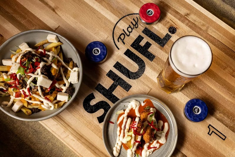 Queens head Shuffleboard
