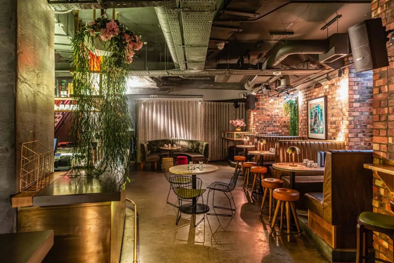 Wren Tavern gallery images - Private hire pages