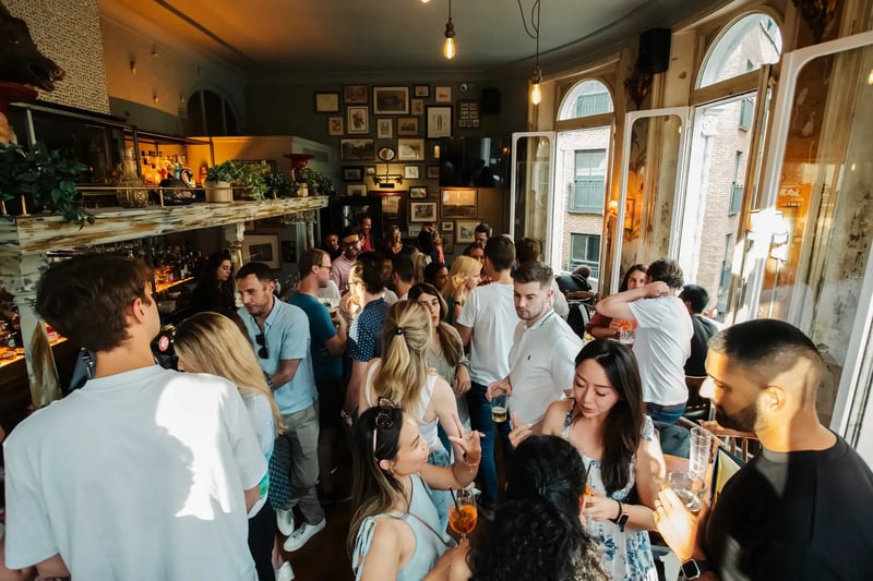 Commercial Tavern  gallery images - Private hire pages