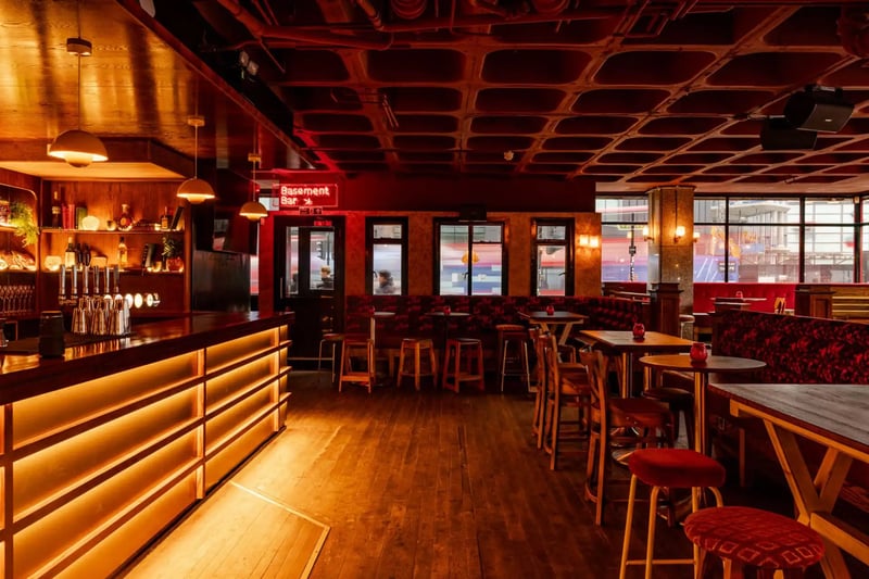 Elephant & Castle gallery images - Private hire pages