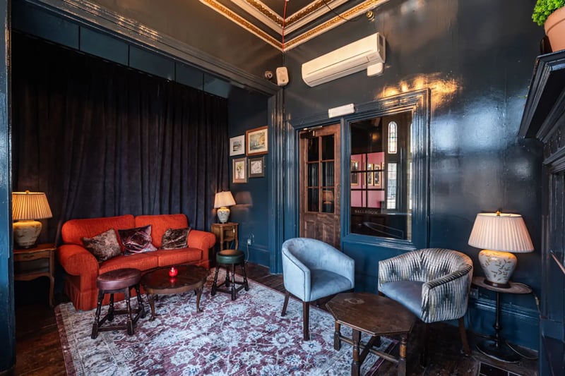 The Red Lion gallery images - Private hire pages