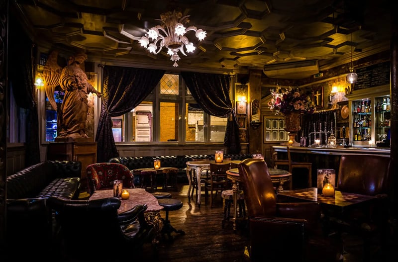 Paradise gallery images - Private hire pages