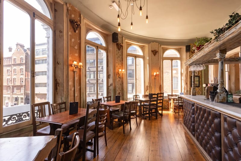 Commercial Tavern  section #1 image - Private hire pages