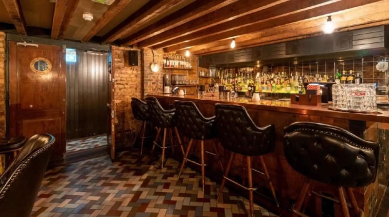 Well & Bucket gallery images - Private hire pages