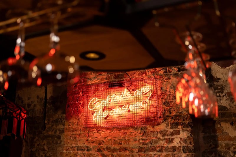 The Black Horse gallery images - Private hire pages