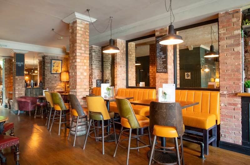 The White Lion gallery images - Private hire pages