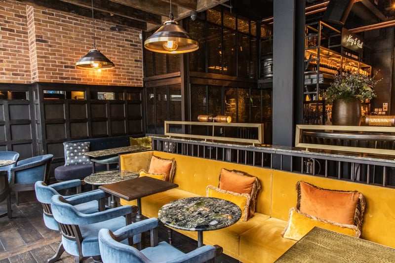 Gun - Olive Snug gallery - Private hire spaces