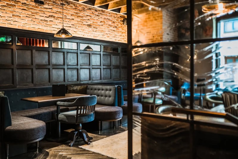 An East London favourite since the 17th Century, The Gun is a community hub by Spitalfields market serving a great craft drinks selection alongside a carefully curated food menu and one of the best Sunday Roasts you will find. 