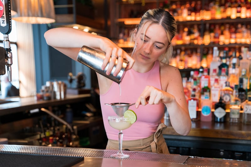 Cocktail Masterclasses at Singer