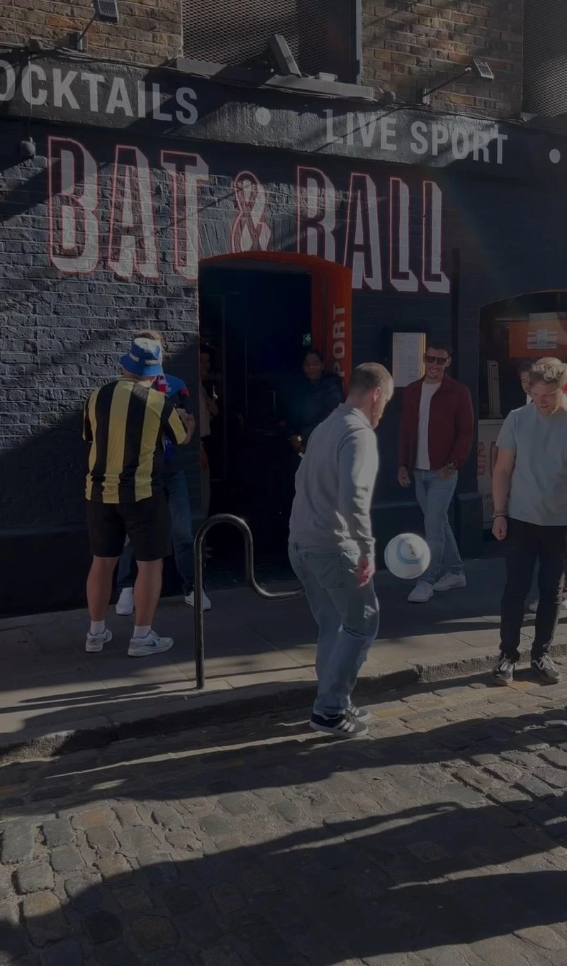Still getting over the vibes last Saturday ⚽ 

Next time you looking for the best spot to watch the game - head on over to Bat & Ball!