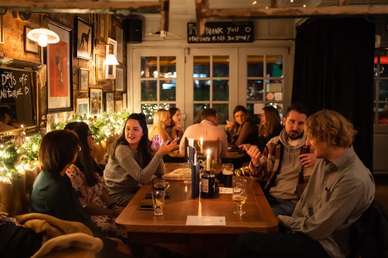 Let your hair down this Christmas at Elephant & Castle, Elephant and Castle. With top-notch food, drinks flowing, and the best festive feels, it’s the perfect place for your celebration. Round up your gang and make your booking now!