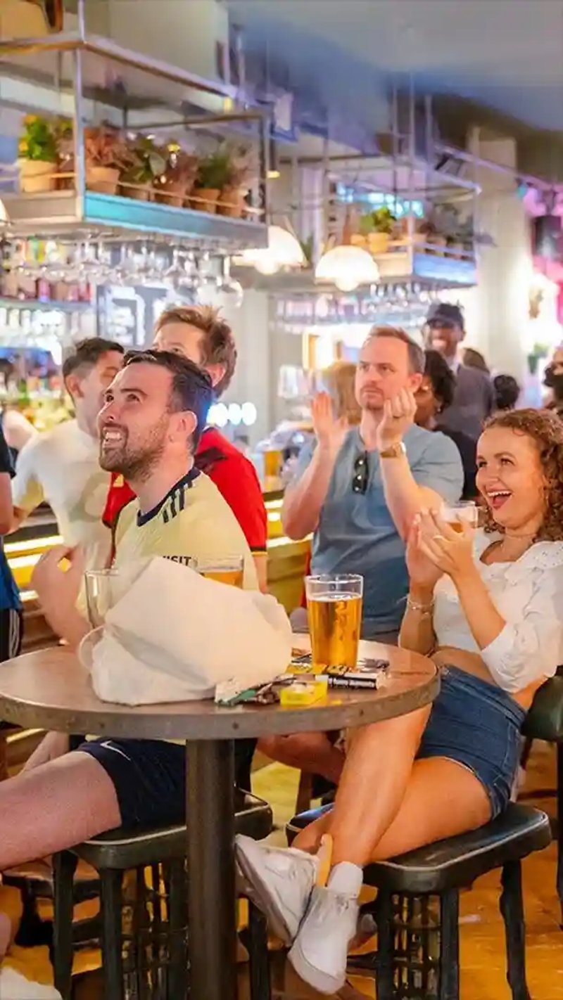 Thanks to @ccampbellmusic for last Friday, it was epic! 💥 

Sadly this Friday we are not showing live music due to a private event downstairs (don't worry we're still open upstairs 😉)
Join us next Friday as we crank out the instruments again and start the weekend right 🎸

See you there 👀