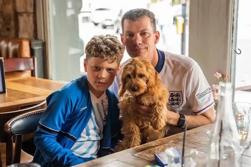 Father’s Day is approaching - time to celebrate your dads, step dads, dog dads, father figures, etc!

What dad wouldn’t be overjoyed to be treated to Tooting’s favourite Sunday roast? 😋 😋 

We’re offering special sharing roasts for the occasion - cote de boeuf, Devon lamb shoulder, whole roast chicken 😍😍

Book now!! 

#sundayroast #sundaylunch #sunday #sundayfunday #roastdinner #fathersday