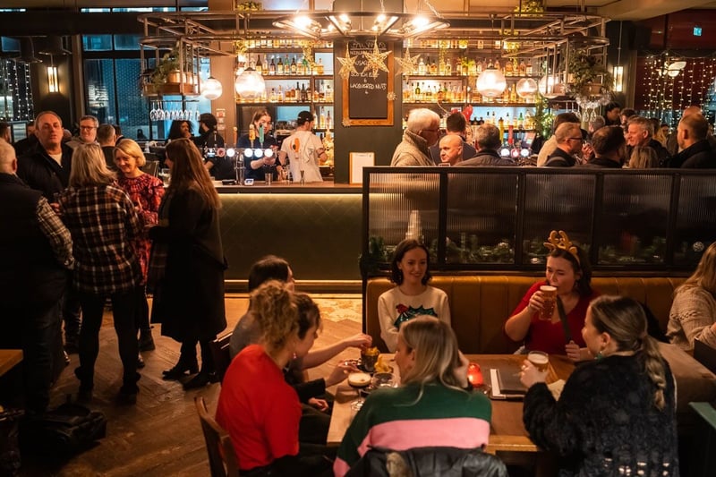 Welcome to Fountain & Ink. A modern British pub in the heart of South Bank.
Just a short walk from the National Theatre, The BFI Film Theatre and the Southbank Centre and accessible from multiple tube stations, including Southwark, Waterloo and Blackfriars. It's the perfect place for drinks and dinner after a day of culture at one of the many nearby theatres and galleries on the South Bank. We serve a seasonal pub menu and have an extensive range of craft beers on draught and many more in the fridge.
