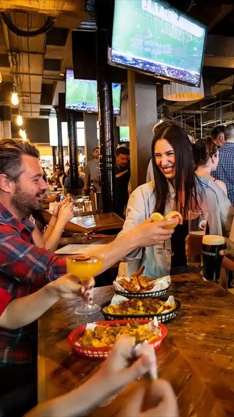 2 FOR 1 EVERY FRIDAY 4PM till LATE!!
- Cocktails
- Beer and Cider

Selected Cocktails*
#shoreditch #londonpubs #londonbars #london #eastlondon #sports #gamesbar #sportsnearme #londondates #games