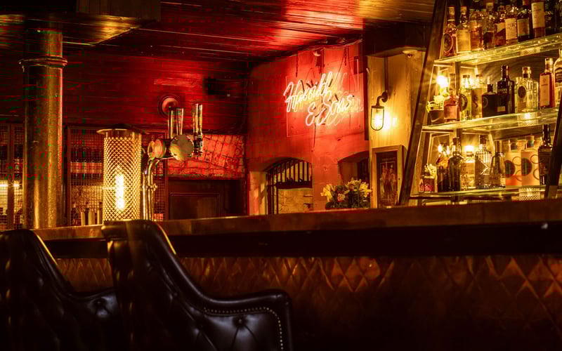 Whether it's a small gathering or a grandiose affair. We have plenty of areas, spaces, nooks and crannies, or a fully private cocktail bar to suit any party size. Harrild is one of the only sites in the city with a 3am licence so we are perfect that parties every day of the week. The Cocktail bar has a stand alone sound system and decks, dance floor and disco lights, and mixologists who can service up classics and a range of signature cocktails.
