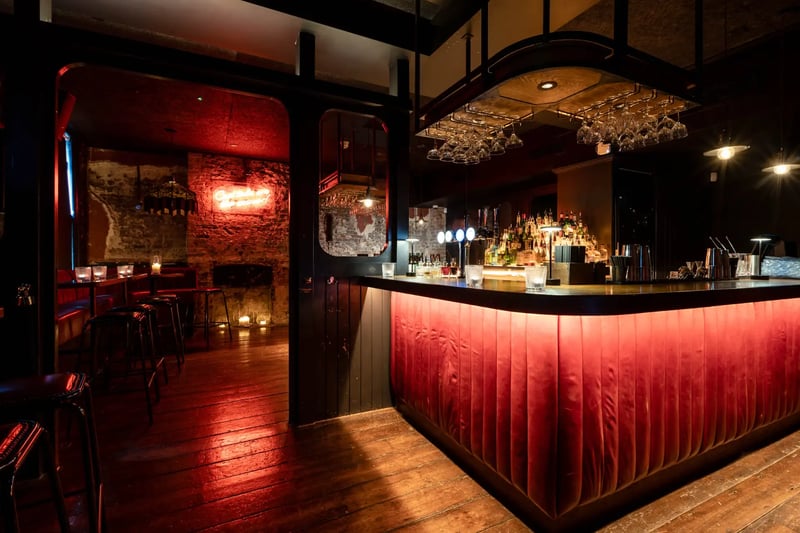 Whether you’re organising after-work drinks, a birthday celebration, an office party or a gathering with friends and family, our experienced team are on hand to ensure that everything runs perfectly. Head upstairs to find our secluded cocktail bar, where our expert mixologists will create concoctions that will pleasure your palate and tantalize your tastebuds.