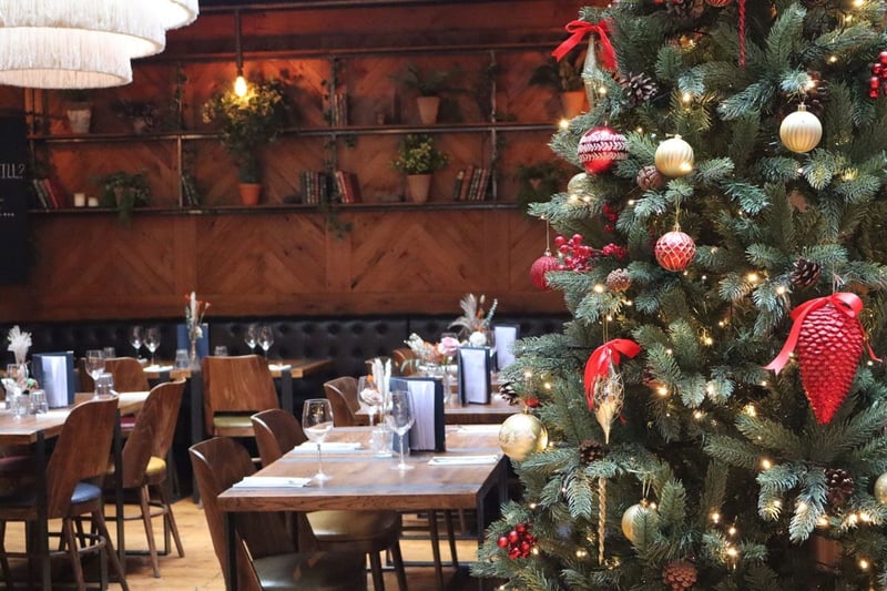 Located in leafy Highgate village, The Gatehouse is a proper local village pub with a large bar and dining area, a gorgeous beer garden and London’s highest theatre, upstairs.