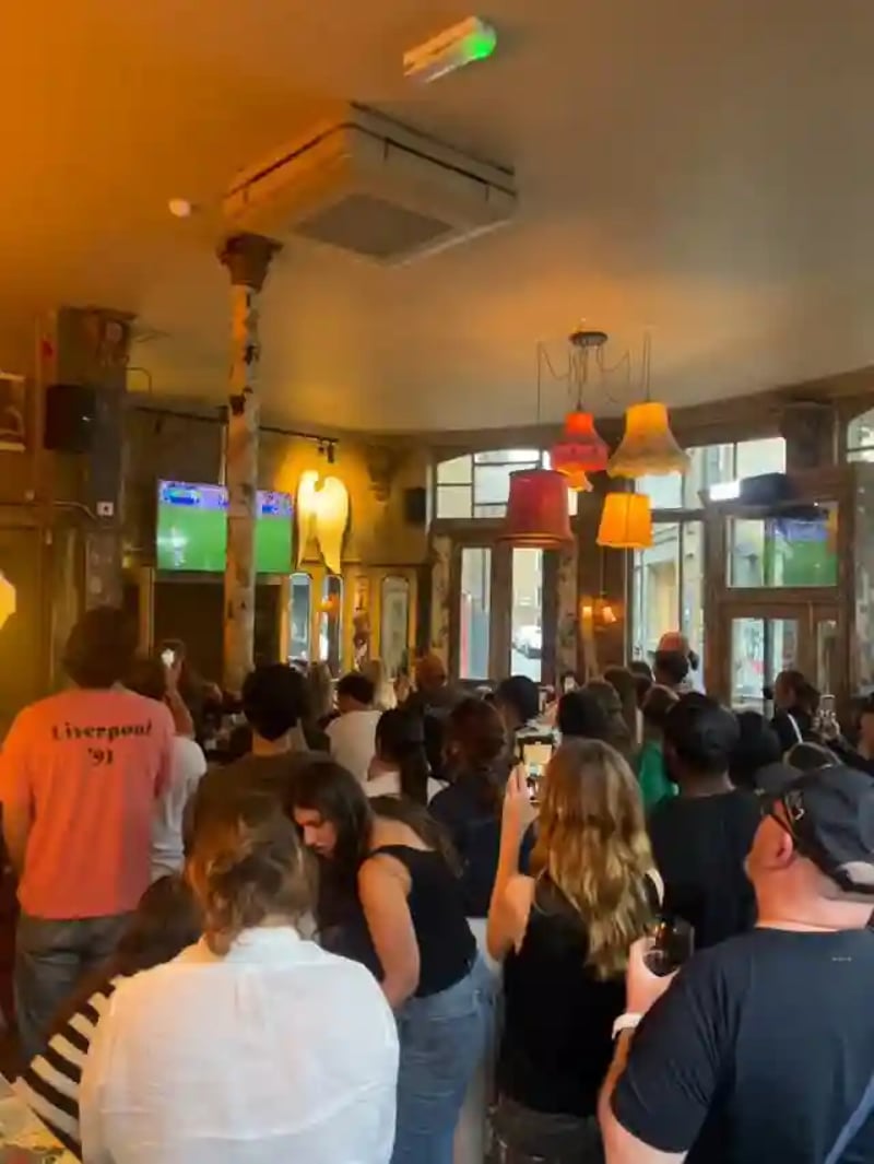 What a day! Your Euro 2025 winners… you did us all proud! #shoreditch #pub #lionesses🦁