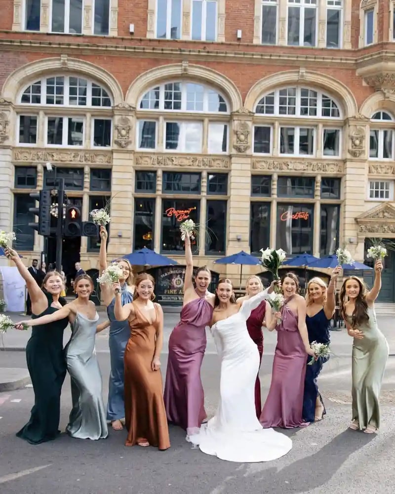 Hey Alexa, Play Sister Sister Theme Tune! Sister Sisterrrr🎶 

Happy National Sister Day! Here's to the bride squads, the maid of honors and the sisters of the brides who are such an essential part of wedding days. From makeup related meltdowns to aggressive administrating, we couldn't do these days without that sister by our side, blood related or not 👯🥰