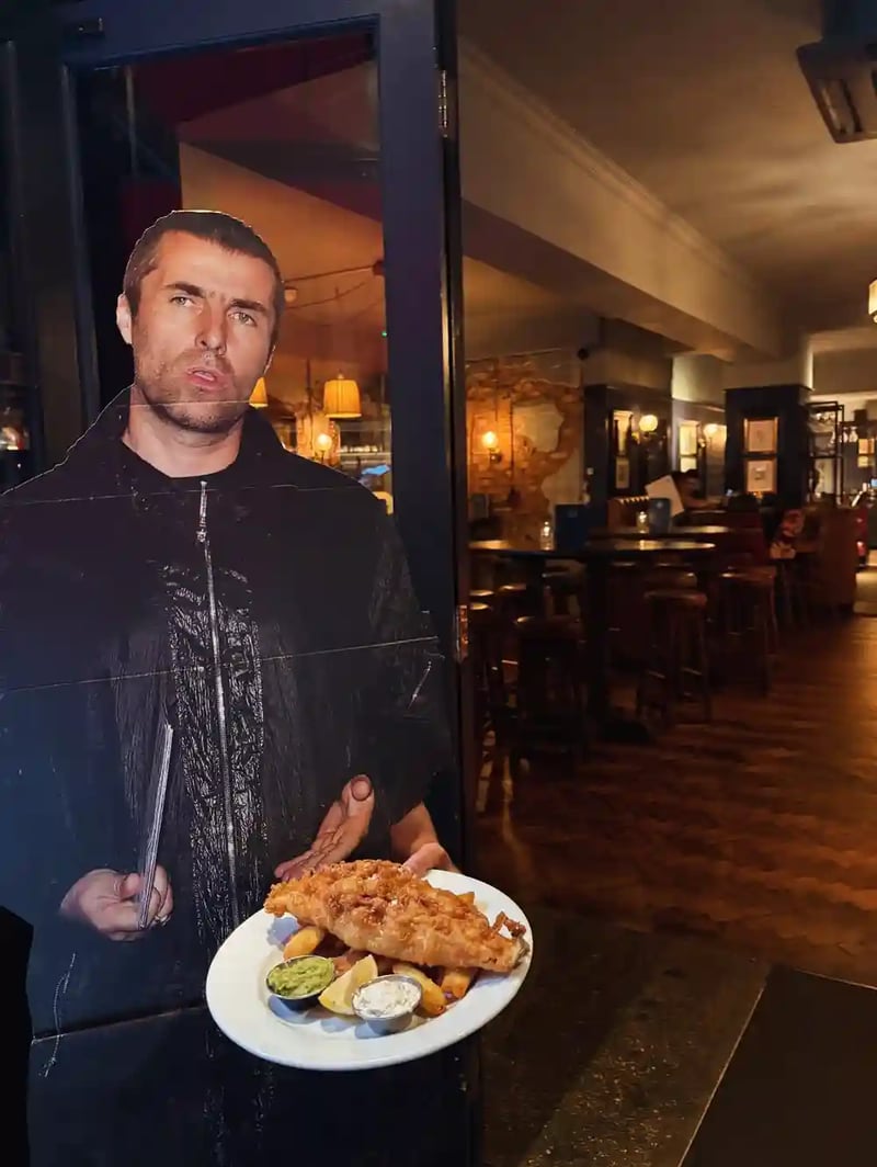 We get it you want our famous Fish and Chips on Sunday, we got you covered! 
Come get yours! 
@liamgallagher and @noelthegoodrebelofficial if you want Fish and chips on us! We are here waiting! 
.
.
.
.
.
#pub #littlepubthatcould #soho #london #oasis #fishaandchips