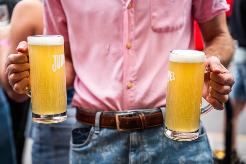 Join us for a whole week of jam packed events and deals at Elephant and Castle's freshers week! 