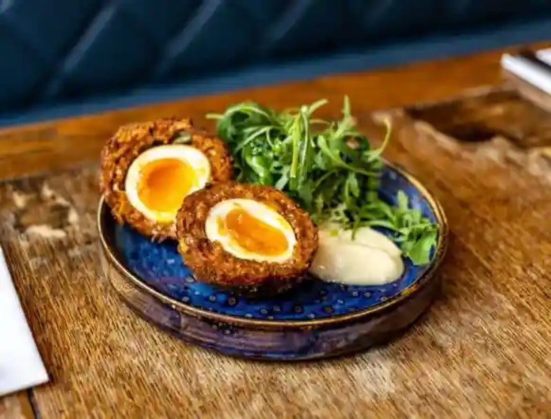 CHORIZO SCOTCH EGG.  @urbanpubsandbars #urbanpubsandbars #pubsofinstagram #scotcheggs #highgatevillage #publunch