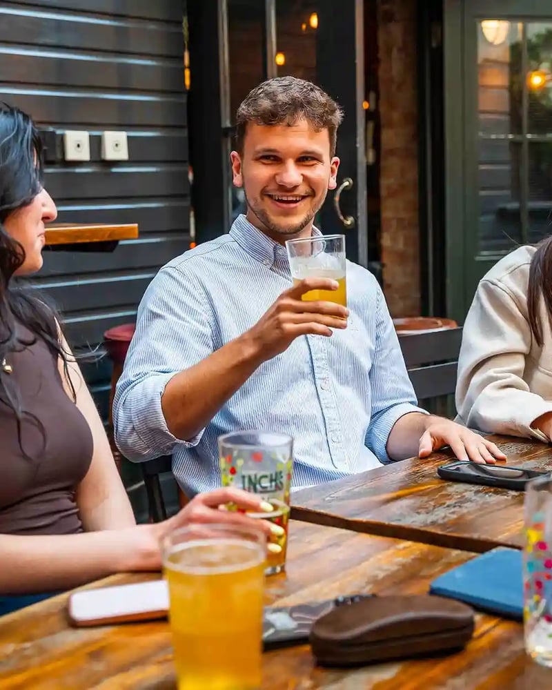 QUIZ NIGHT IS COMING TO HARRILDS! 🧠🤓 

Starting Tuesday 9th September, join us every Tuesday from 6pm for an evening of mind-messing trivia, laughs, and a little friendly competition. 

Entry is just £2, and all proceeds go directly to Great Ormond Street Hospital Charity @greatormondst 💫 

Gather your smartest team, and get quizzing for a great cause!