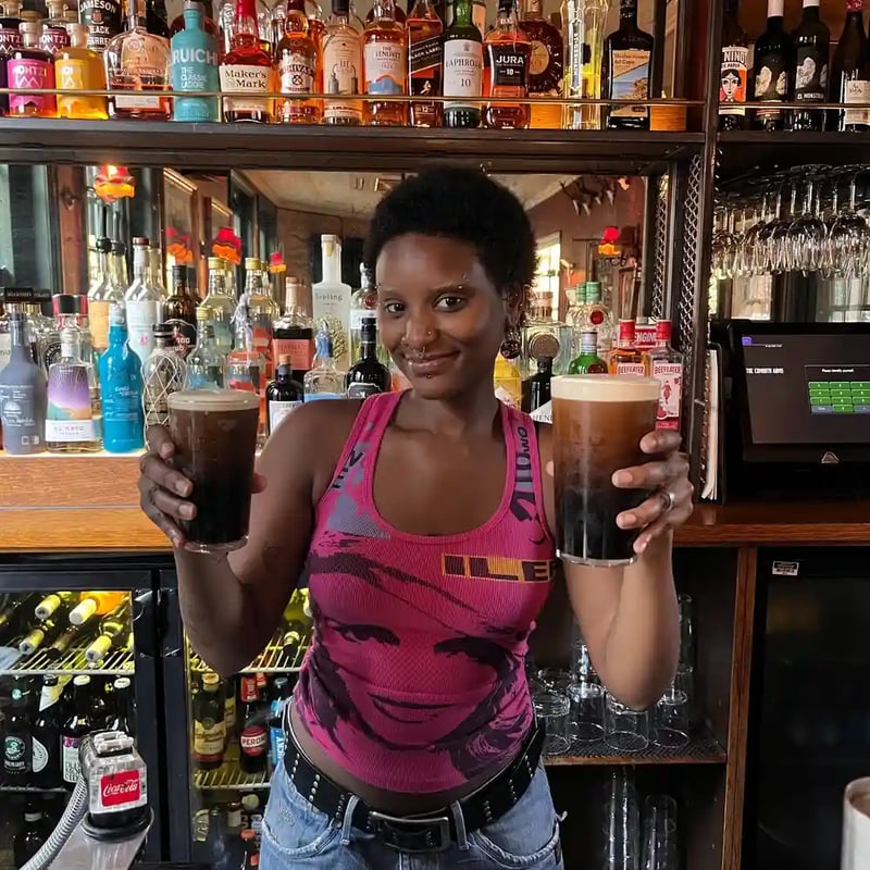 It's always a lovely day to have a Guinness 🍺😊

#exmoutharms #pub #guinness #saturday #endofsummer☀️ #exmouthmarket