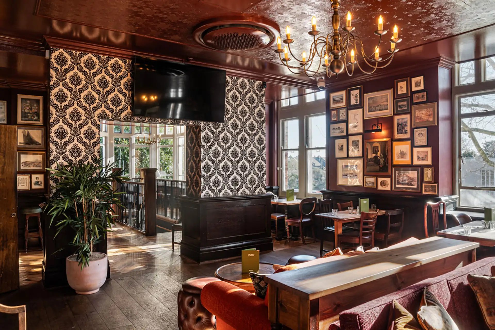 George & Dragon - The First Floor gallery - Private hire spaces