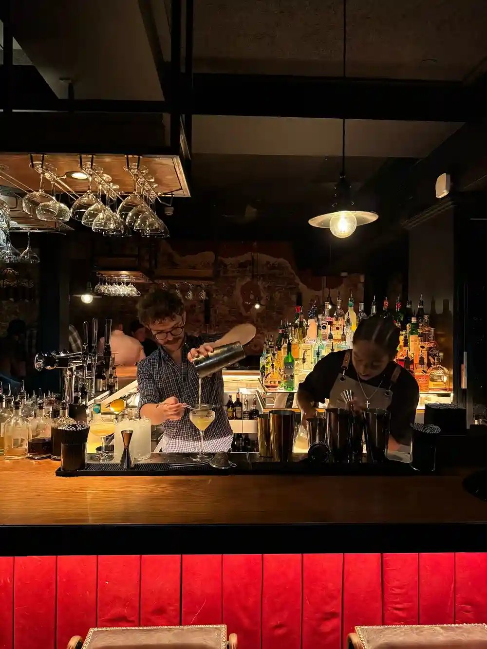 Service mode: activated 🍸

Just another night upstairs at Black Horse 🌙